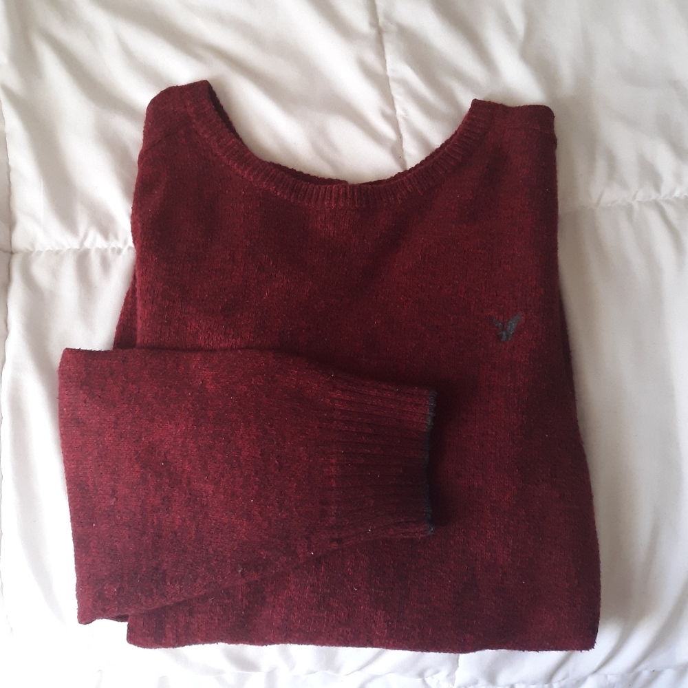 American Eagle sweater